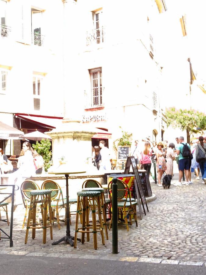 Augustins Fountain Cosy Aix Centre Historique A 3 Minutes De Cours Mirabeau -wifi-smart Tv-rue Calme * Aix-en-Provence