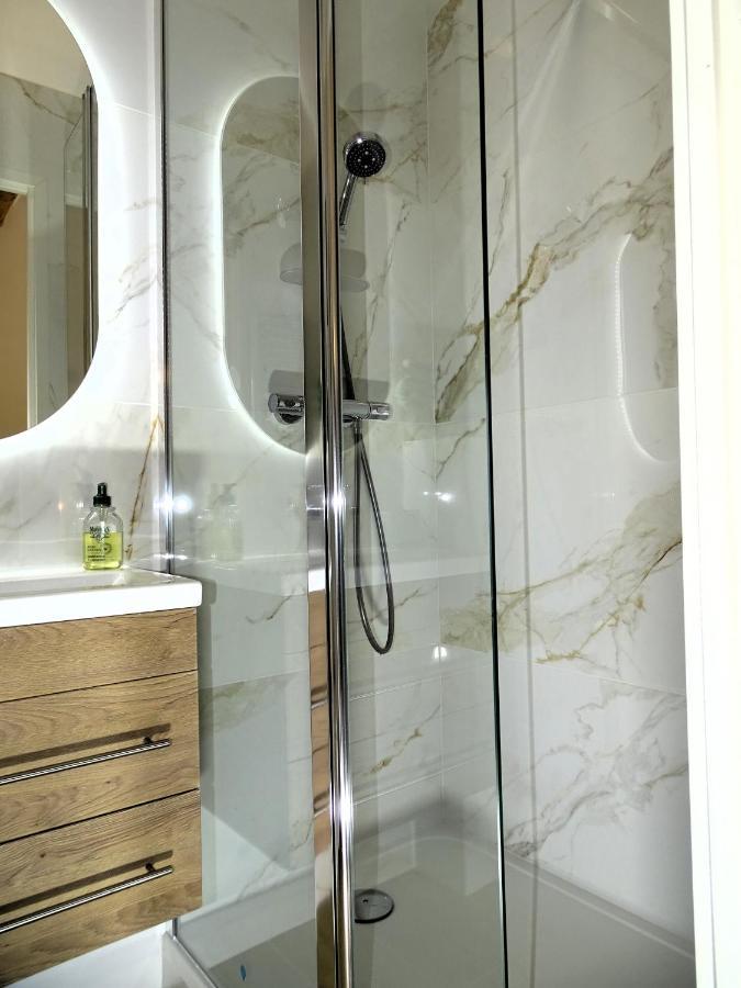 Augustins Fountain Cosy Aix Centre Historique A 3 Minutes De Cours Mirabeau -wifi-smart Tv-rue Calme Aix-en-Provence