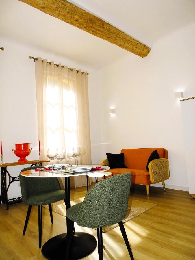Augustins Fountain Cosy Aix Centre Historique A 3 Minutes De Cours Mirabeau -wifi-smart Tv-rue Calme
